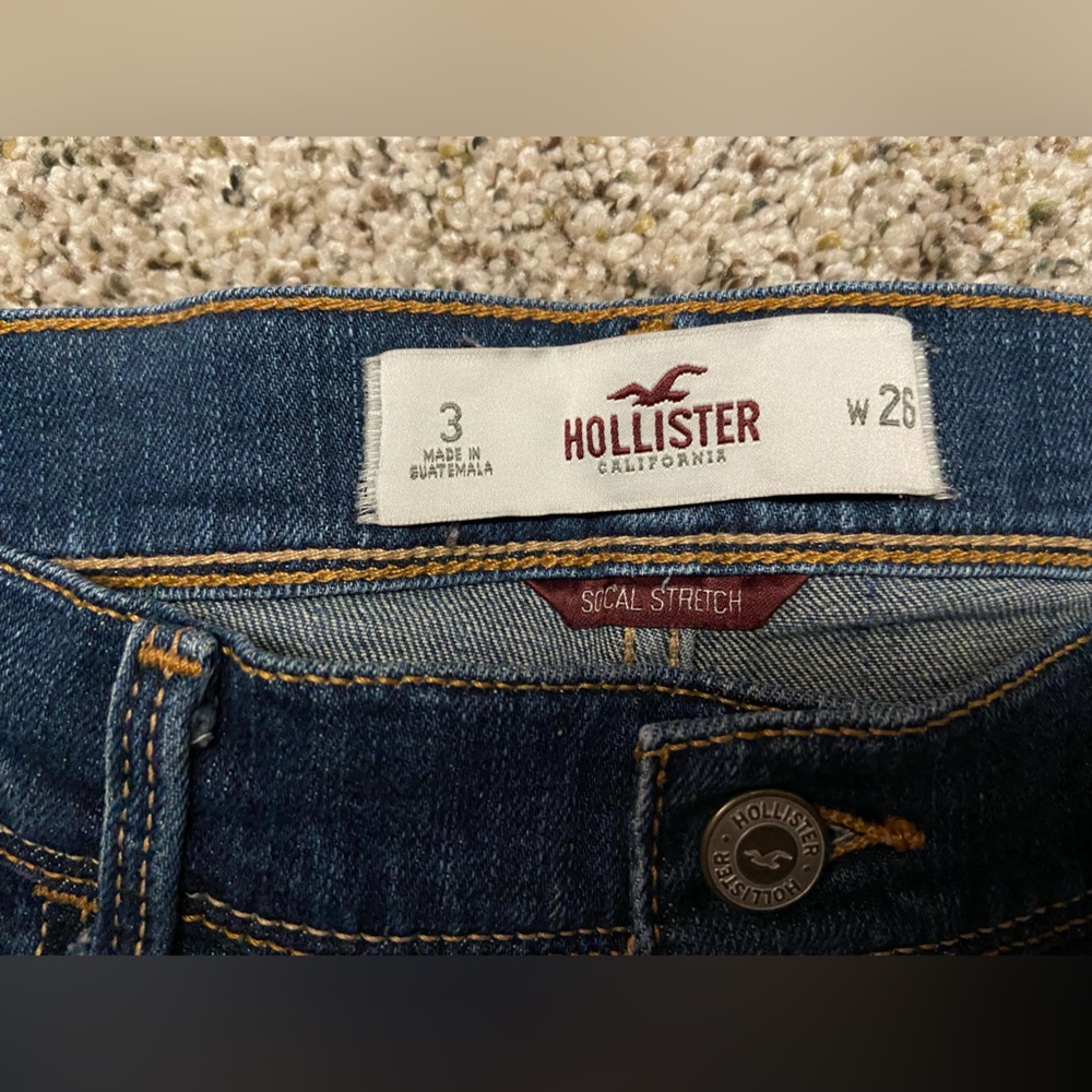 Hollister shorts Size 3/26 - Picture 2 of 3